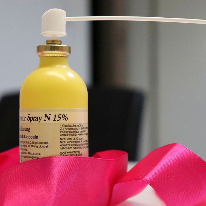 - 의료 제품 사용