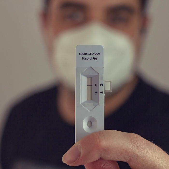 신속한 자금 지원